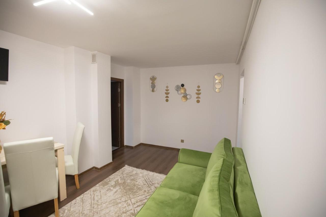 Apartament Gold Tîrgu Ocna Exteriör bild